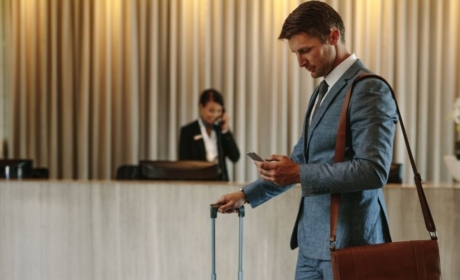When Technology Meets Tourism: Blockchain and AI as Drivers of Sustainable Travel